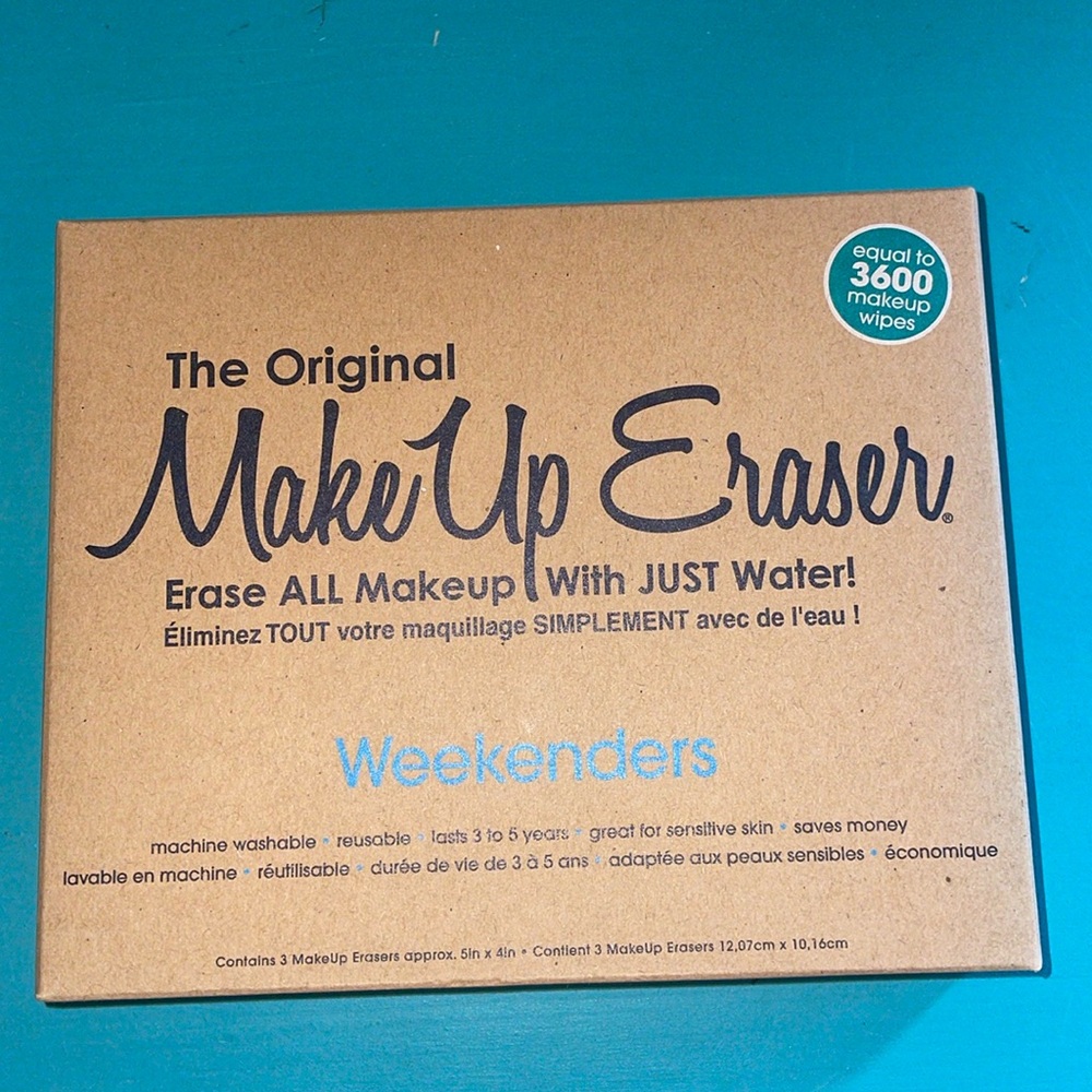 NIB Make Up Eraser Weekenders Washable
